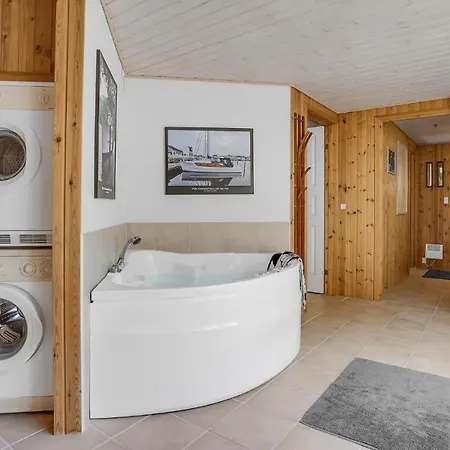 Awesome In With Sauna *