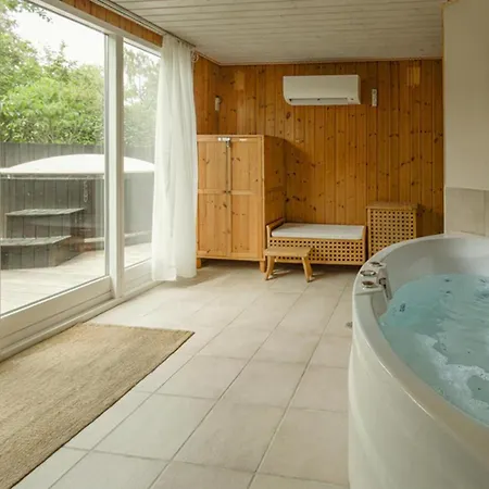 Awesome In With Sauna Vakantiehuis
