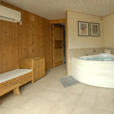 Awesome In With Sauna Vakantiehuis *